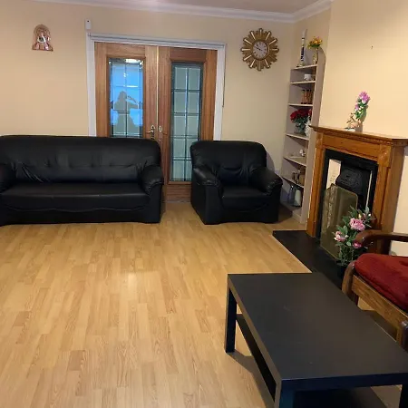 Lejlighed 4 Bed House In Dublin15 *