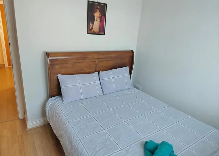 4 Bed House In Dublin15 *